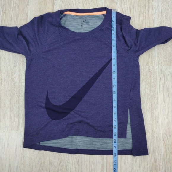 Nike Sphere Dry-Fit Size S Pullover Sweatshirt T-Shirt Top Athletic Training - Picture 6 of 8
